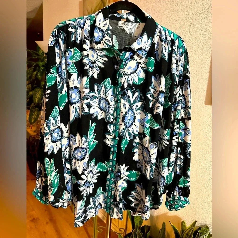Free People floral button down shirt size S